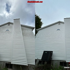 Vinyl-Siding-Safely-Soft-Washed-In-St-Peters-Mo 0